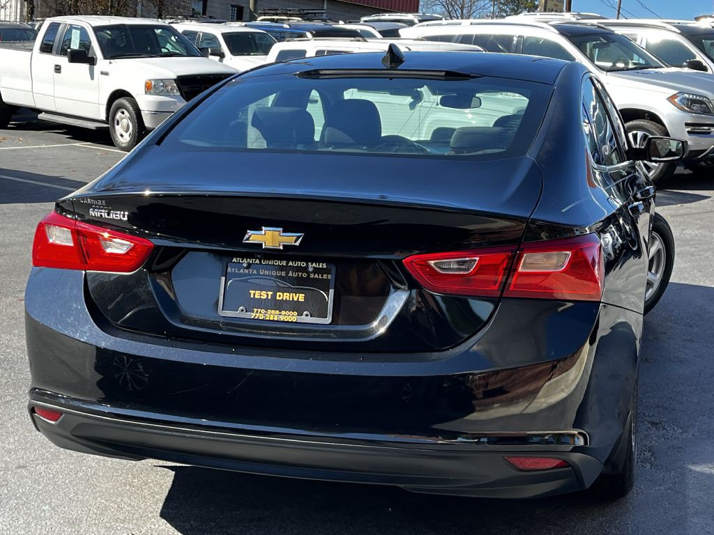 2017 Chevrolet Malibu Image 7