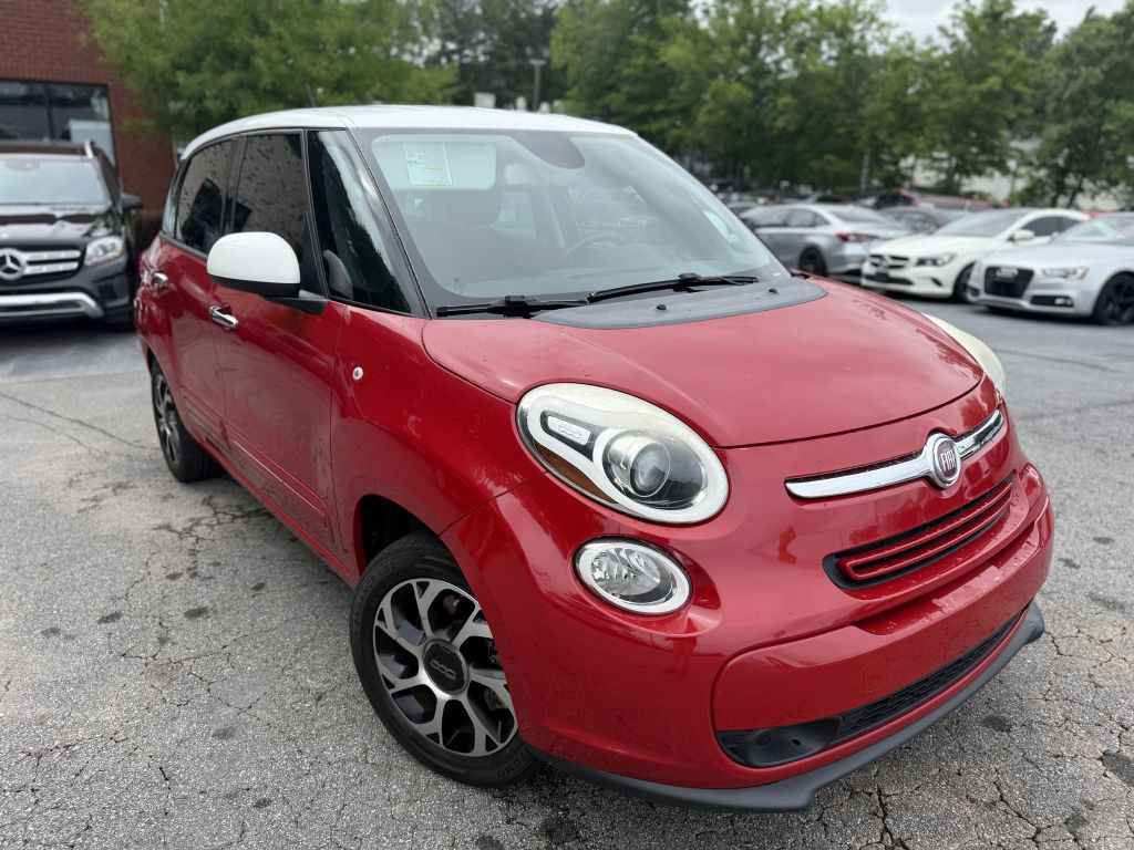 2015 FIAT 500L Image 3