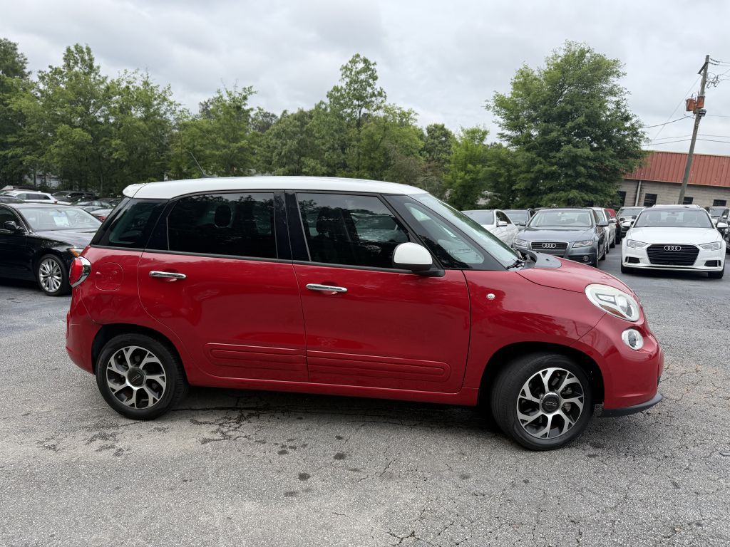 2015 FIAT 500L Image 4