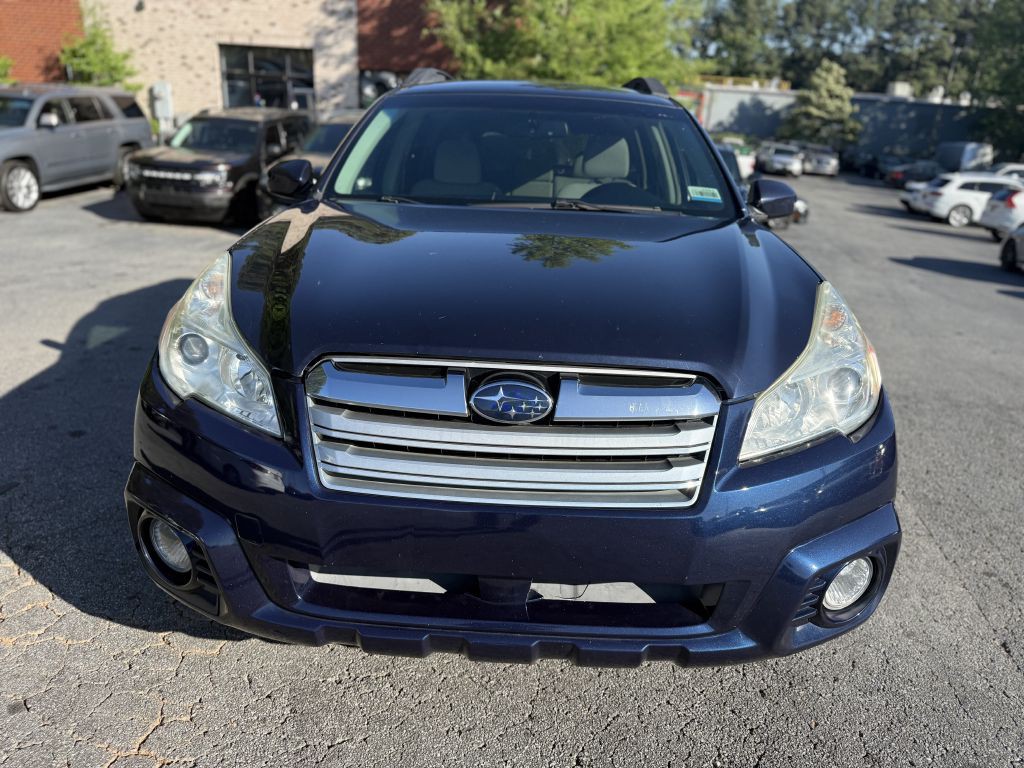 2014 Subaru Outback Image 2