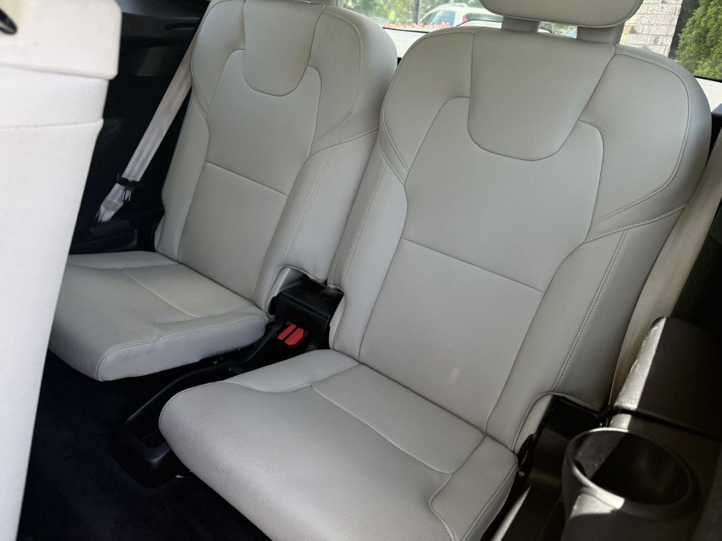 2018 Volvo XC90 Image 10