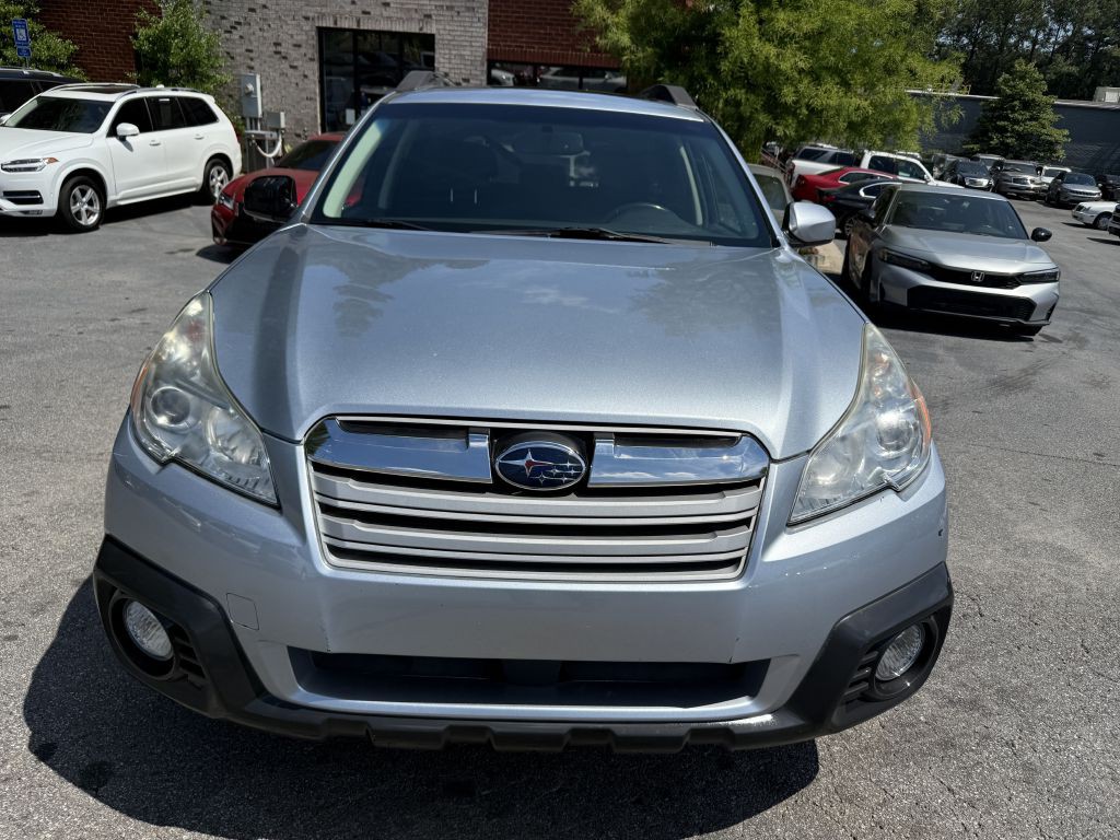2014 Subaru Outback Image 2