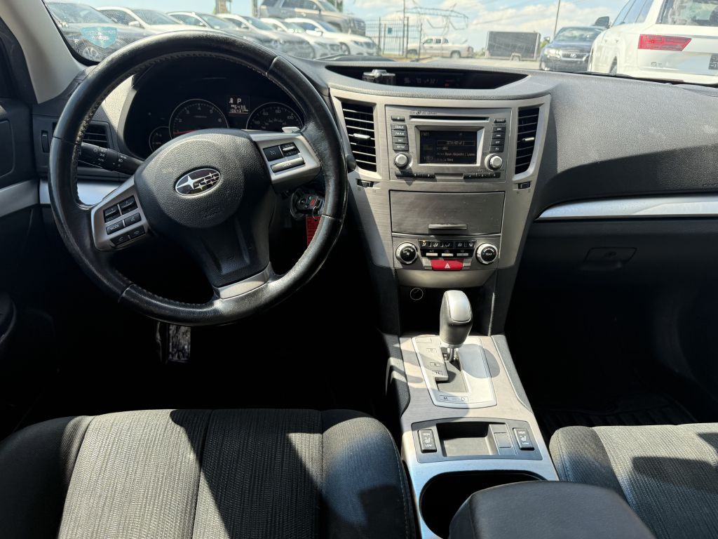 2014 Subaru Outback Image 13