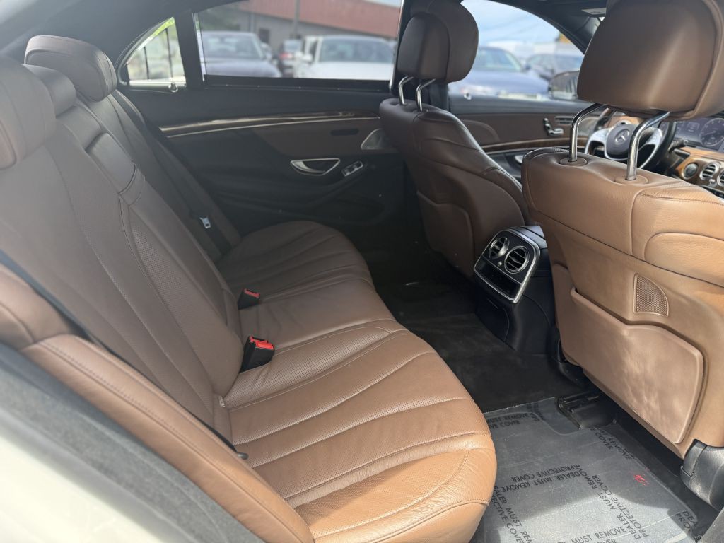 2016 Mercedes-Benz S-Class Image 12