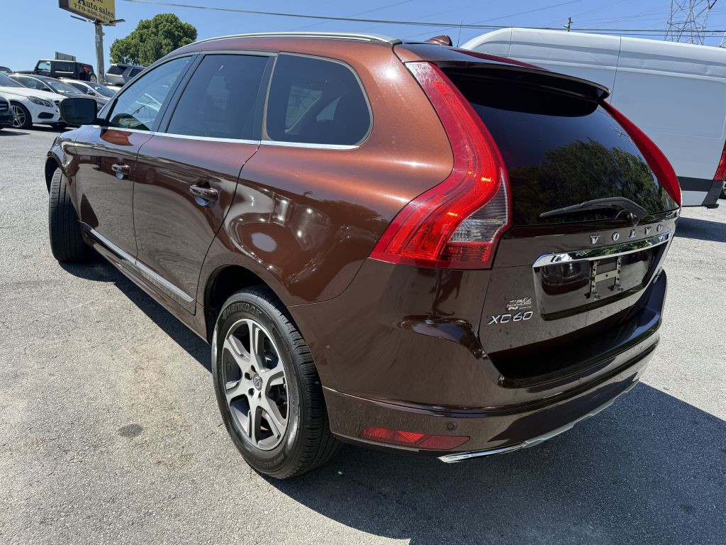 2015 Volvo XC60 Image 7