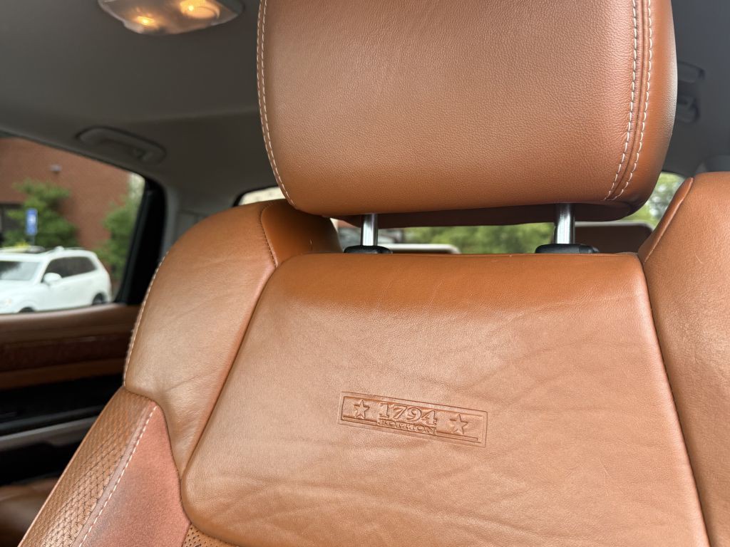 2014 Toyota Tundra Image 17