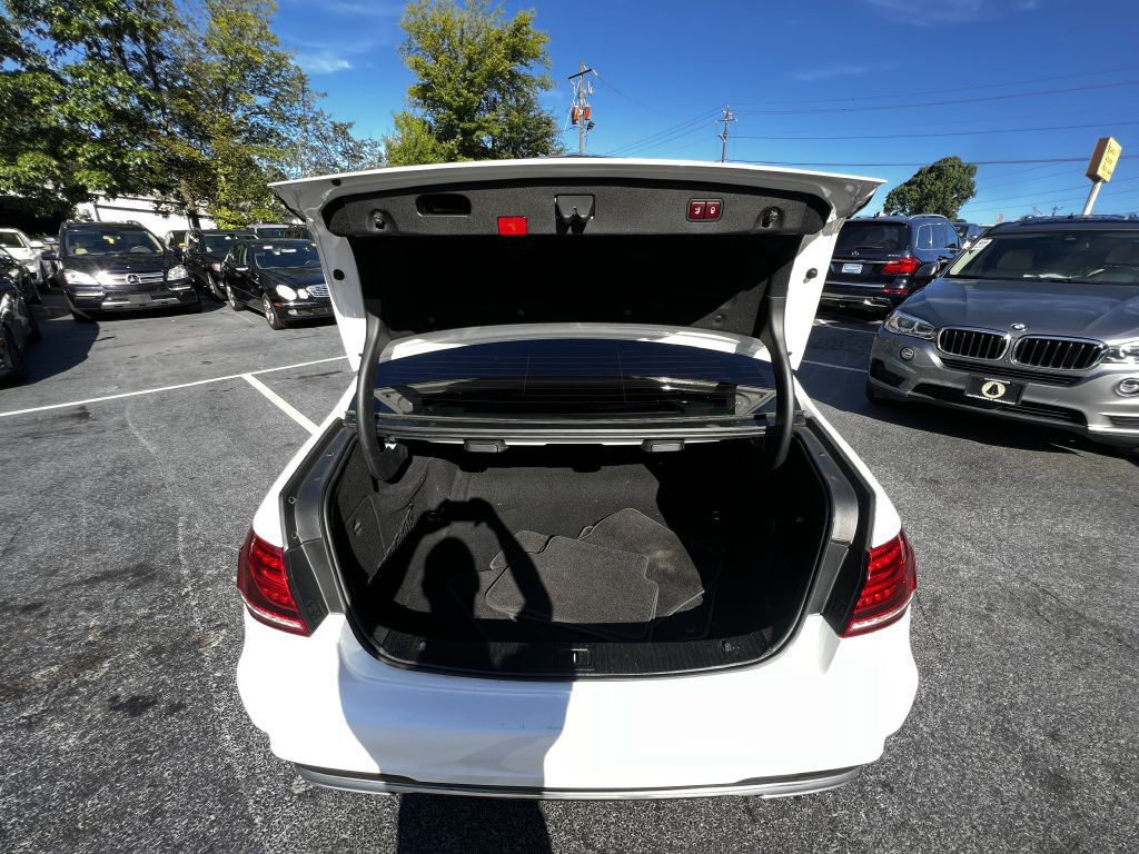 2014 Mercedes-Benz E-Class Image 10