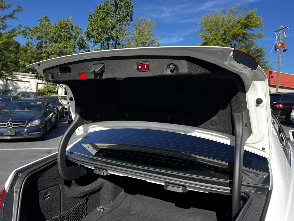 2014 Mercedes-Benz E-Class Image 12