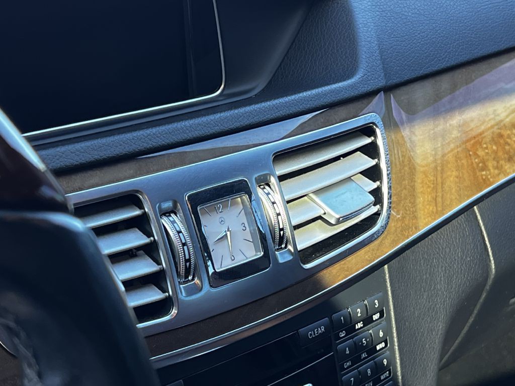 2014 Mercedes-Benz E-Class Image 36