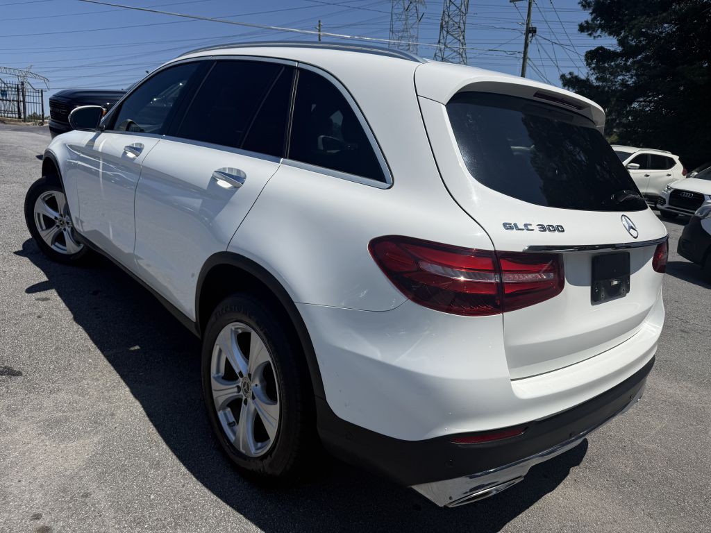 2018 Mercedes-Benz GLC-Class Image 7
