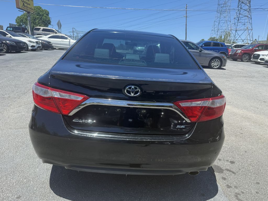 2015 Toyota Camry Image 6