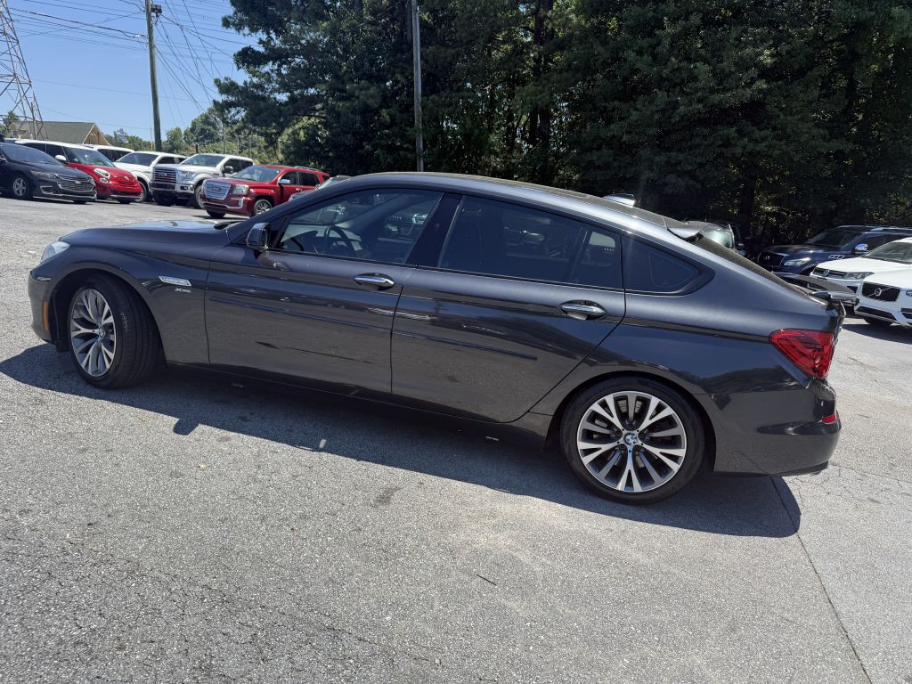 2012 BMW 5 Series Image 8