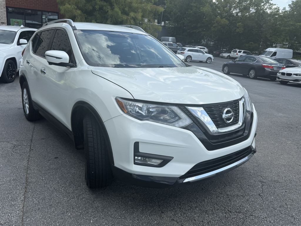 2017 Nissan Rogue Image 3