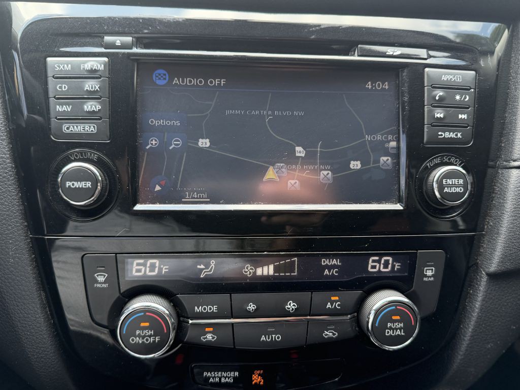 2017 Nissan Rogue Image 14