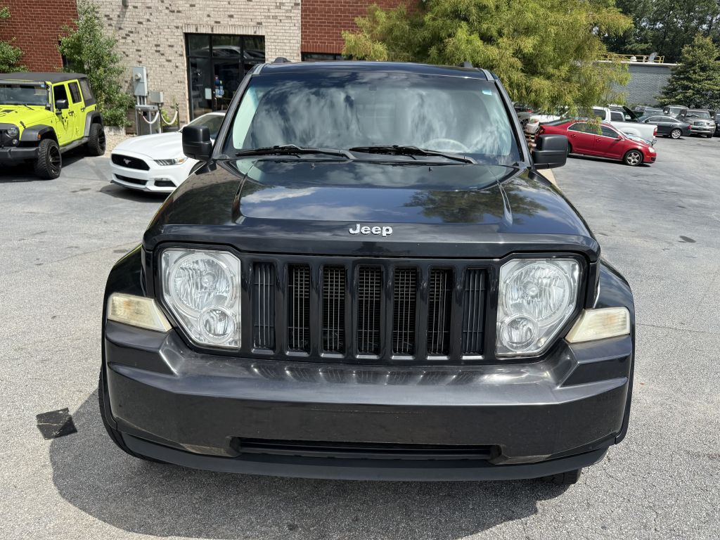 2009 Jeep Liberty Image 2