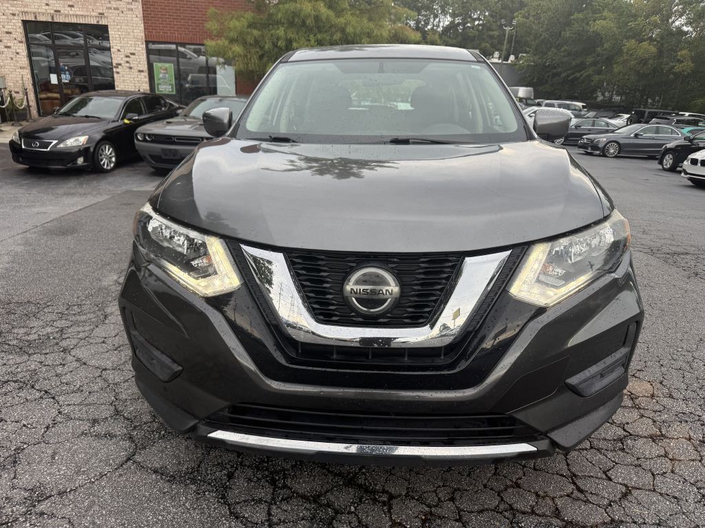 2018 Nissan Rogue Image 2