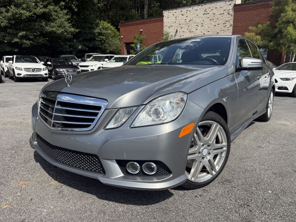 2010 Mercedes-Benz E-Class Image 1