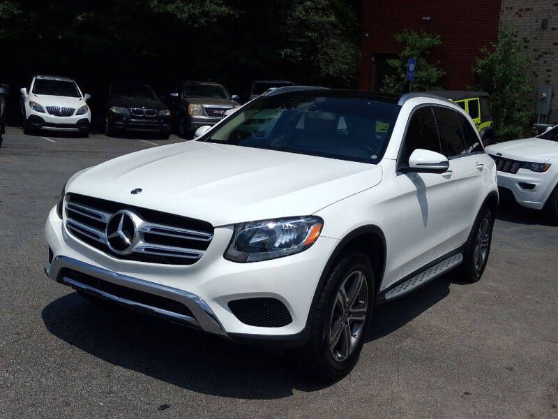 2018 Mercedes-Benz GLC-Class Image 1
