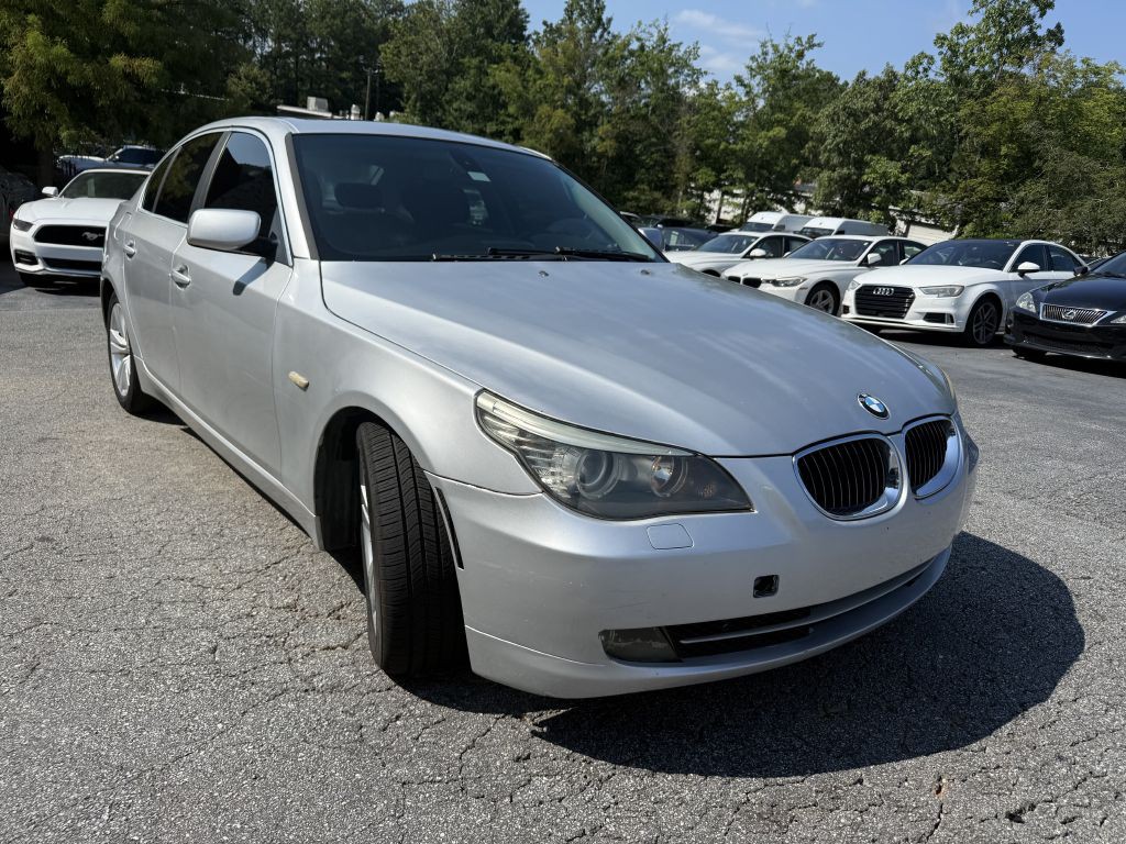 2010 BMW 5 Series Image 3