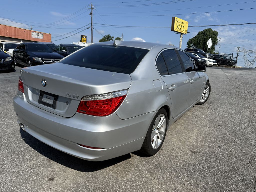 2010 BMW 5 Series Image 4