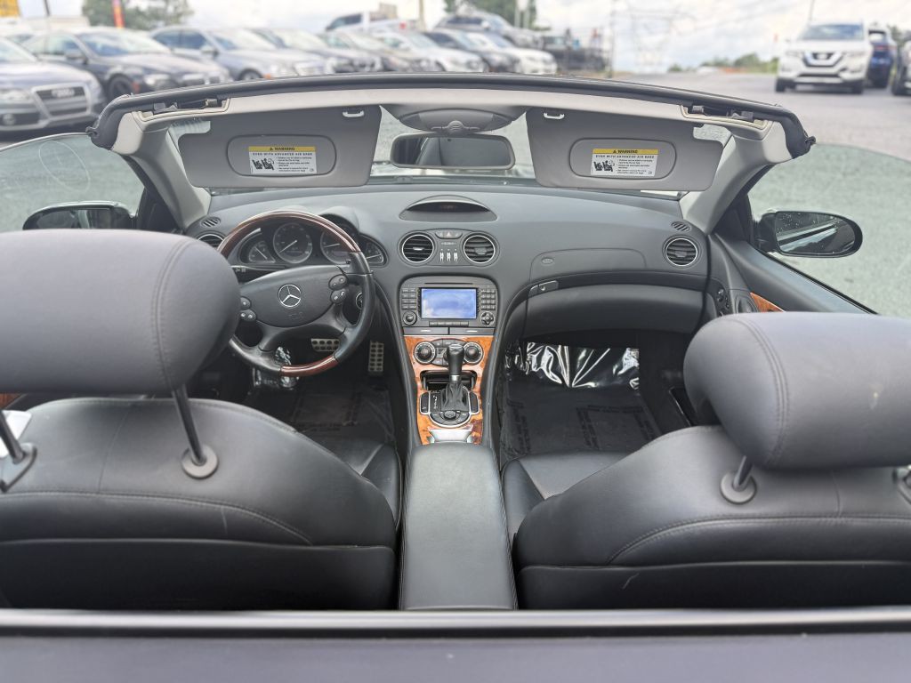 2007 Mercedes-Benz SL-Class Image 13