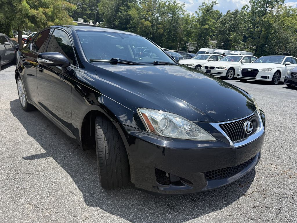 2010 Lexus IS Image 3