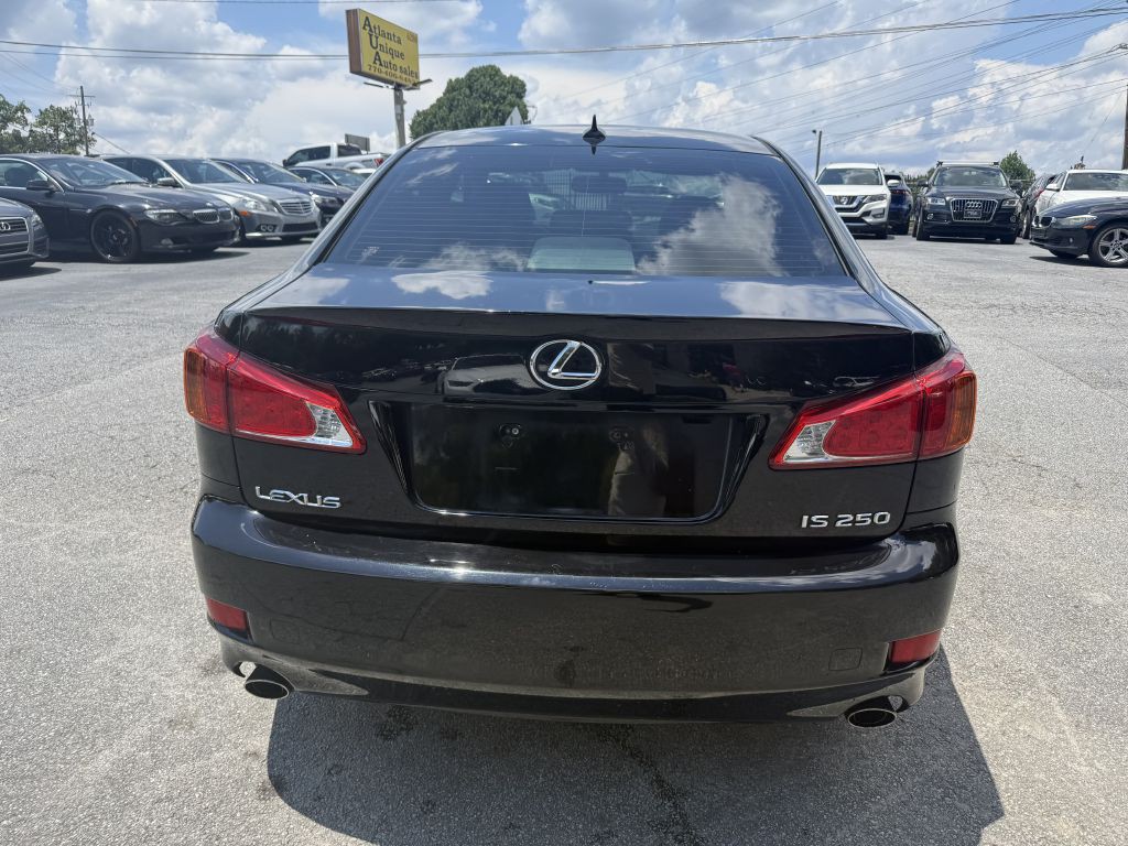2010 Lexus IS Image 6