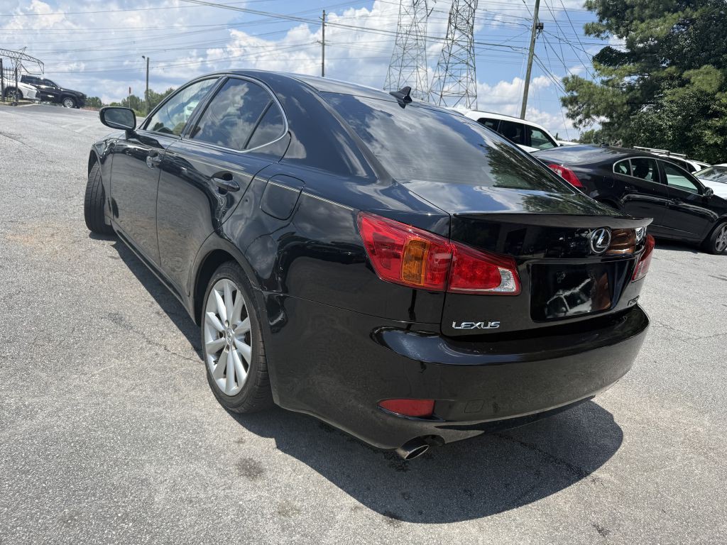 2010 Lexus IS Image 7