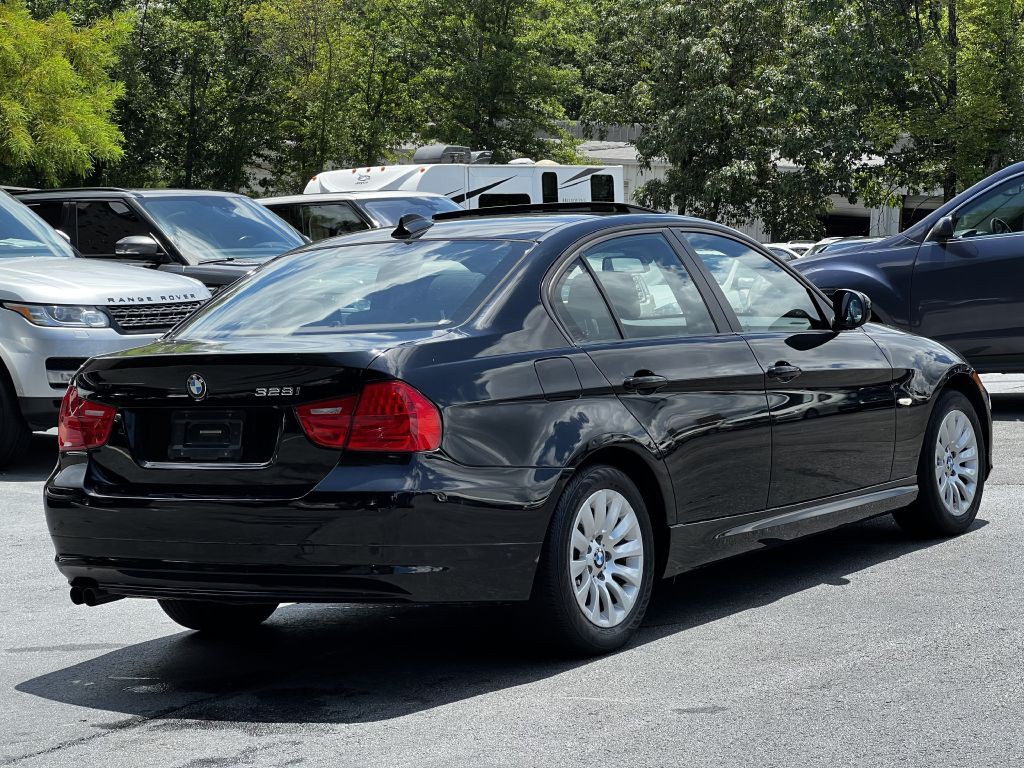 2009 BMW 3 Series Image 7