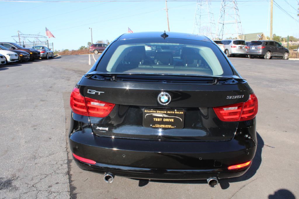 2014 BMW 3 Series Image 8