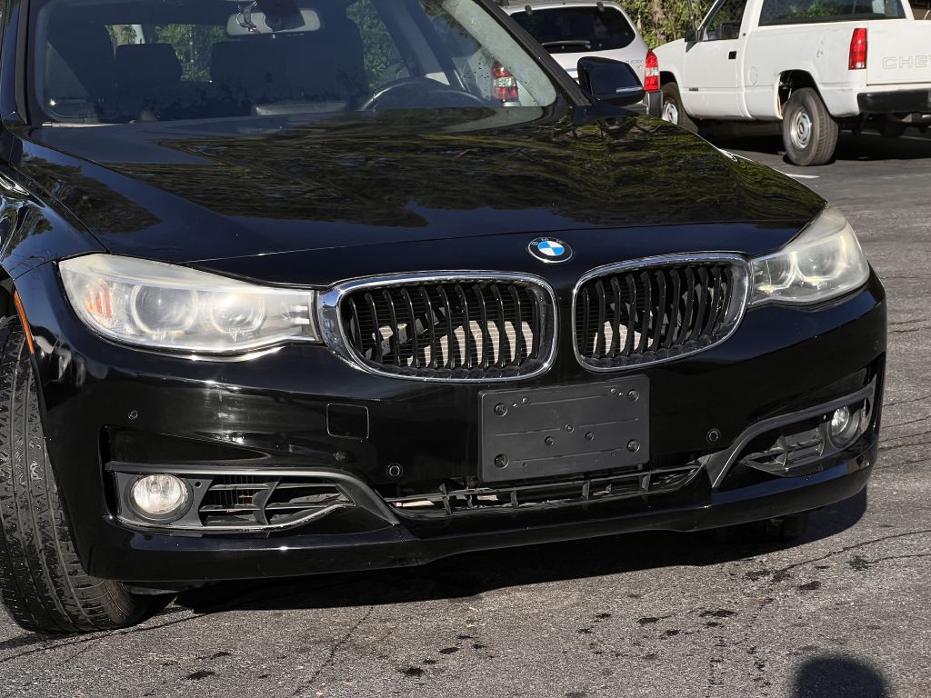 2014 BMW 3 Series Image 9