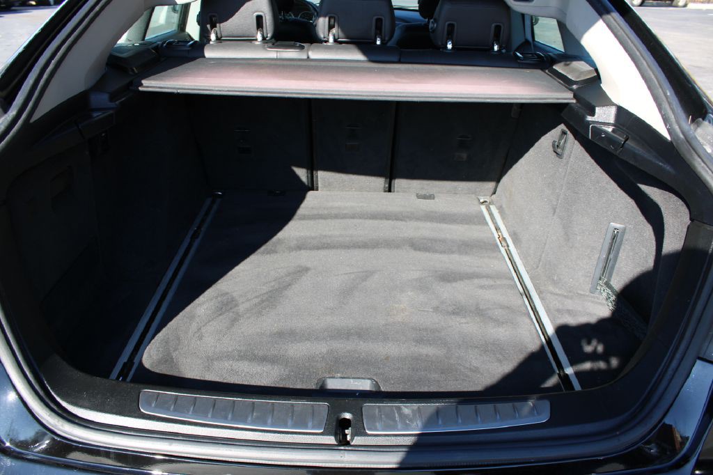 2014 BMW 3 Series Image 18