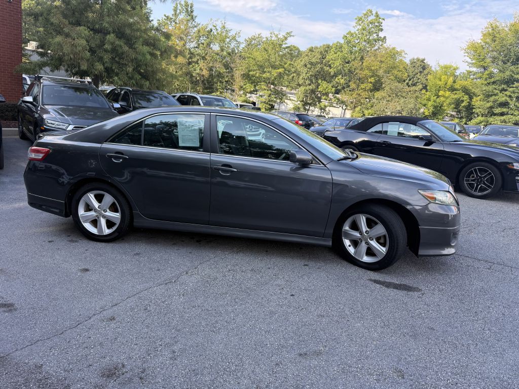 2010 Toyota Camry Image 4