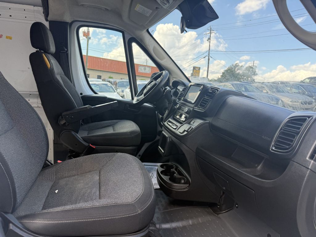 2023 RAM Promaster Image 9