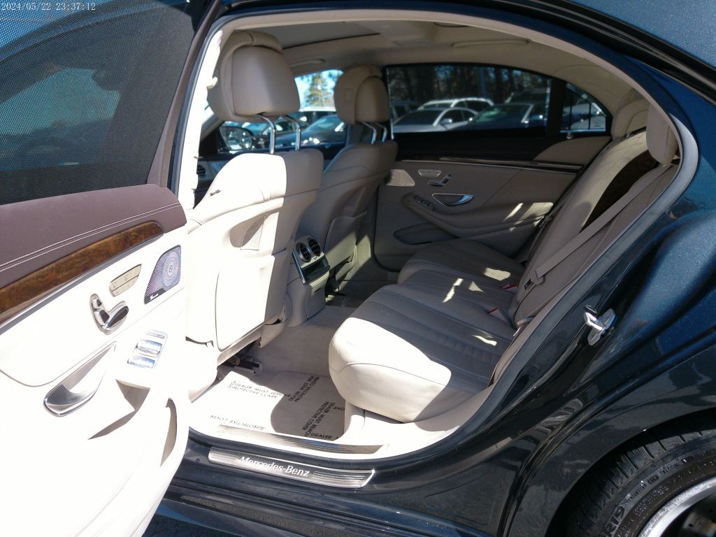 2014 Mercedes-Benz S-Class Image 10