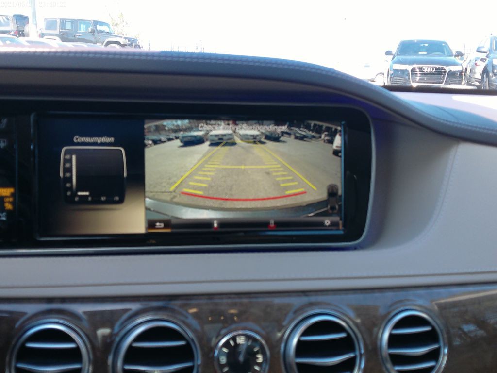 2014 Mercedes-Benz S-Class Image 18