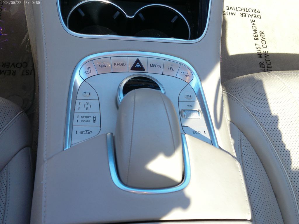 2014 Mercedes-Benz S-Class Image 19