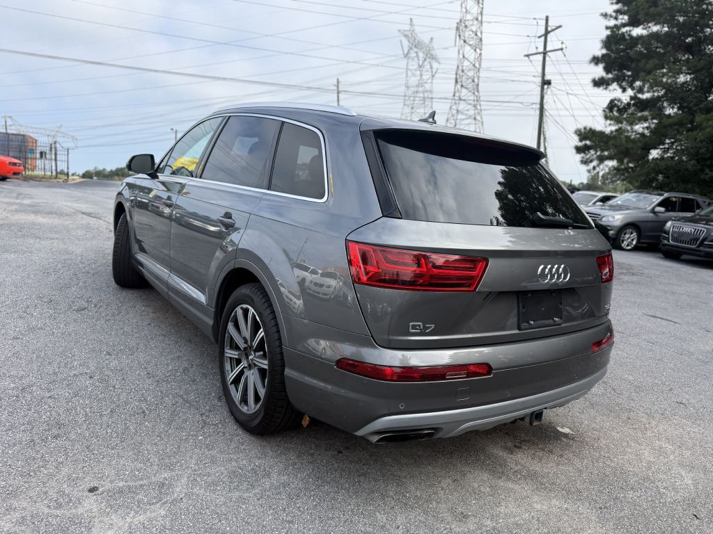 2017 Audi Q7 Image 7