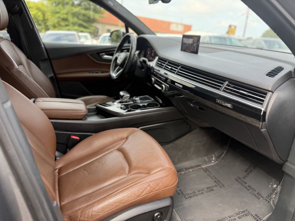 2017 Audi Q7 Image 13