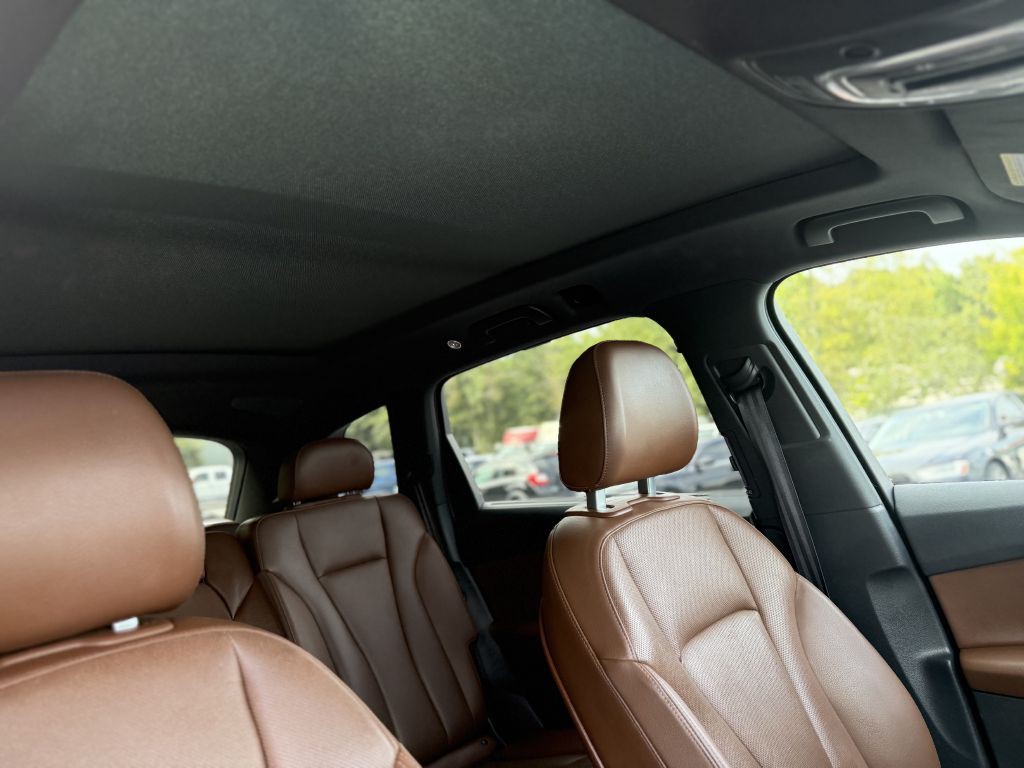 2017 Audi Q7 Image 14