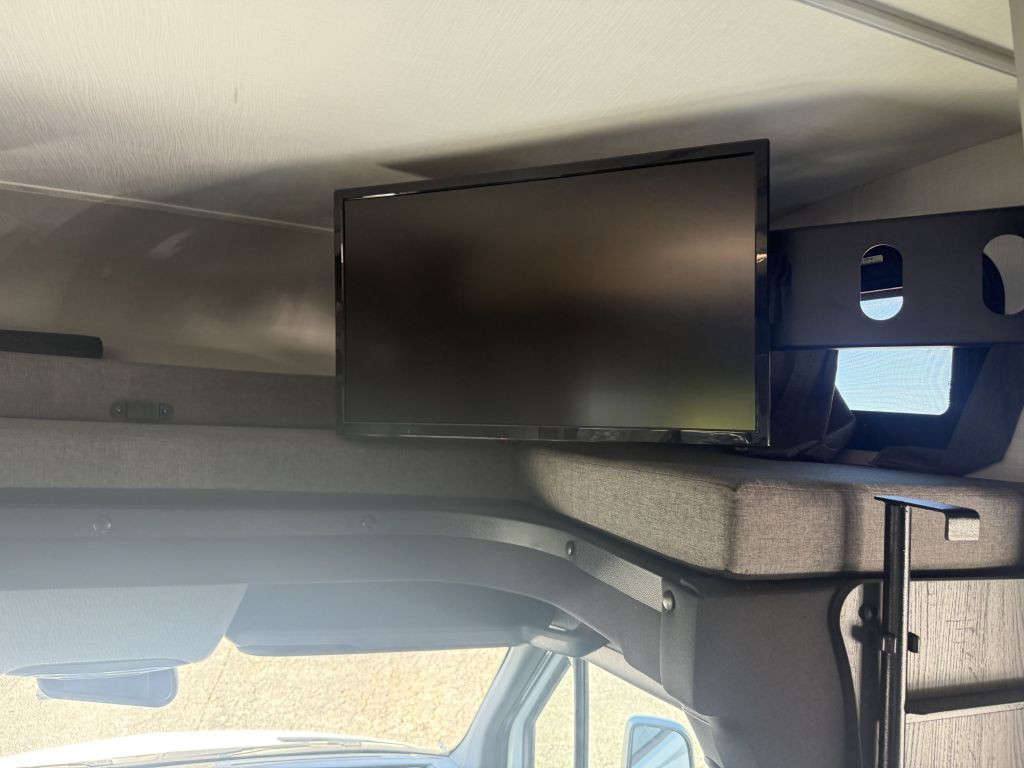 2024 Mercedes-Benz Sprinter Image 11