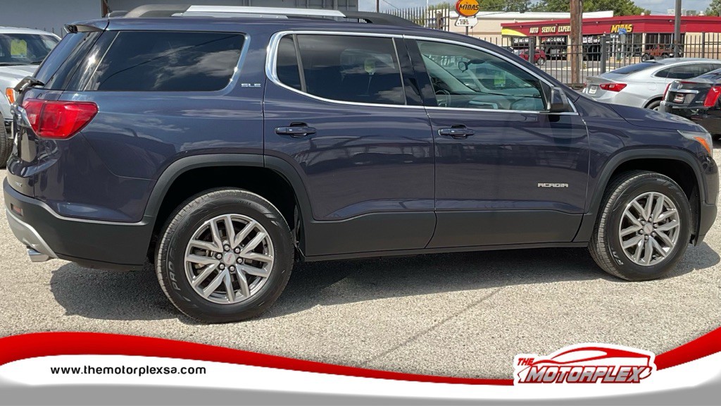 2018 GMC Acadia Image 6