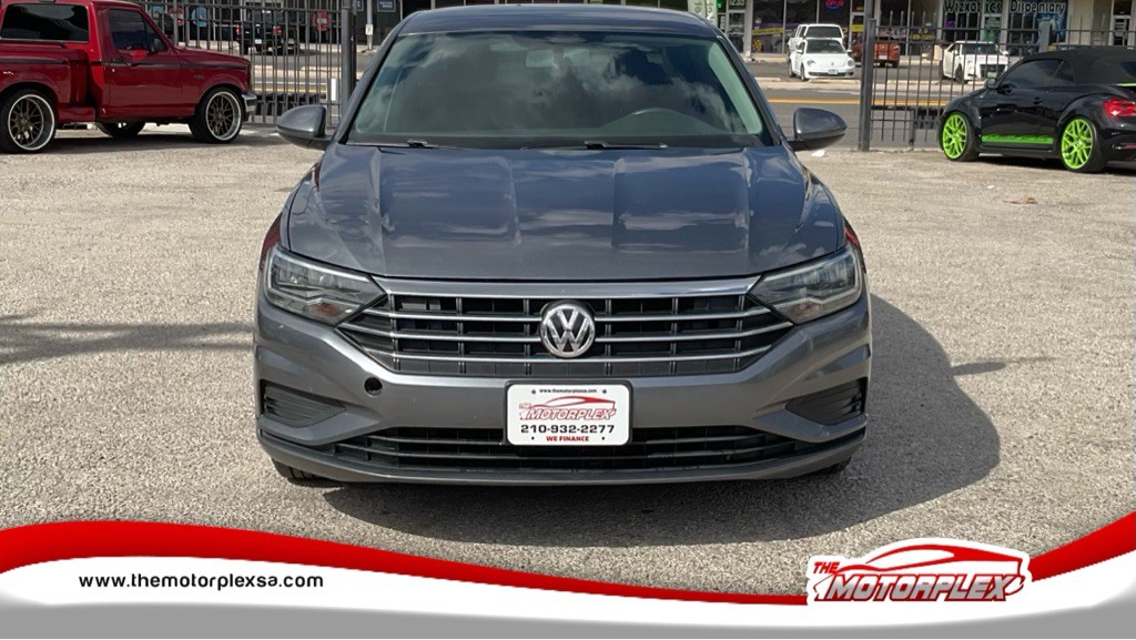 2019 Volkswagen Jetta Image 2