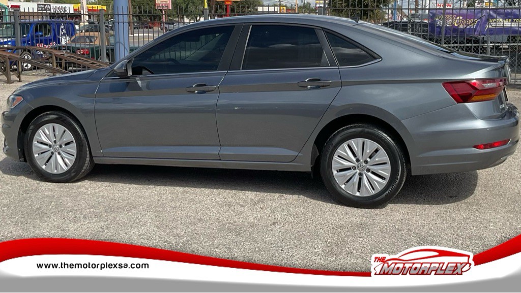 2019 Volkswagen Jetta Image 4