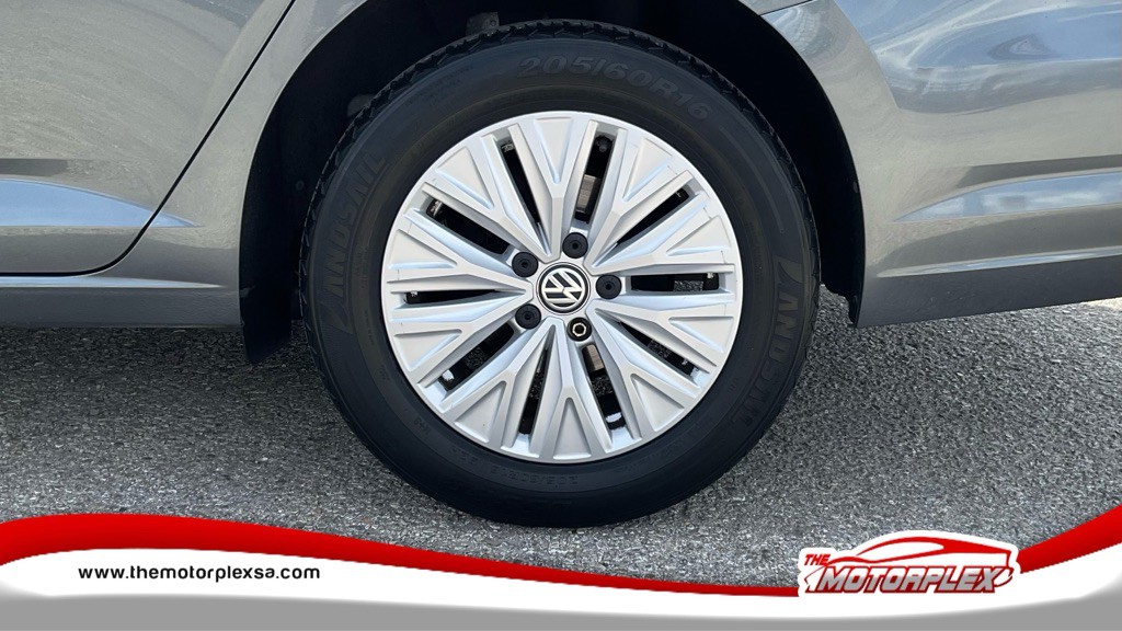2019 Volkswagen Jetta Image 14