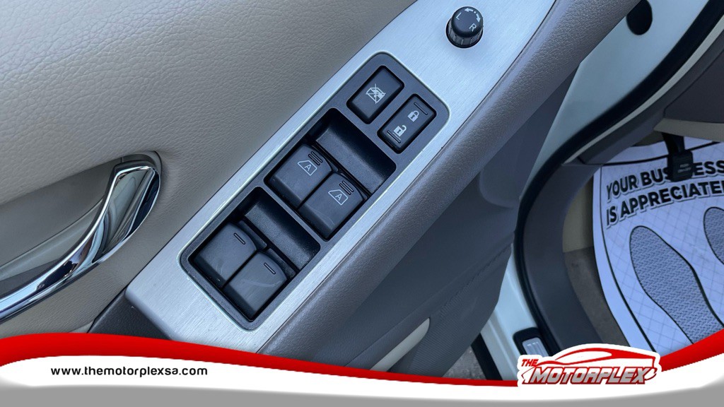 2012 Nissan Murano Image 13