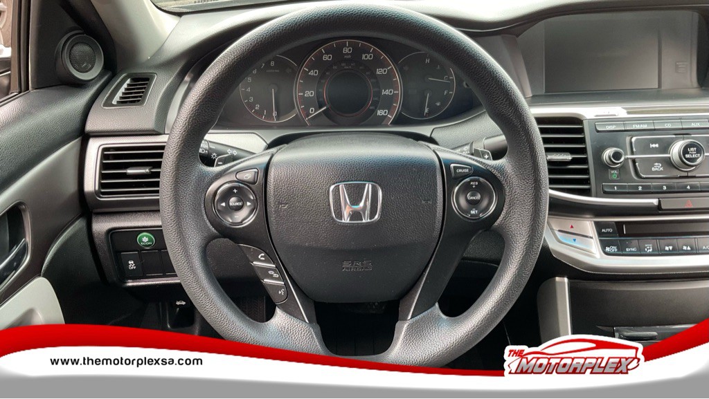 2013 Honda Accord Image 10