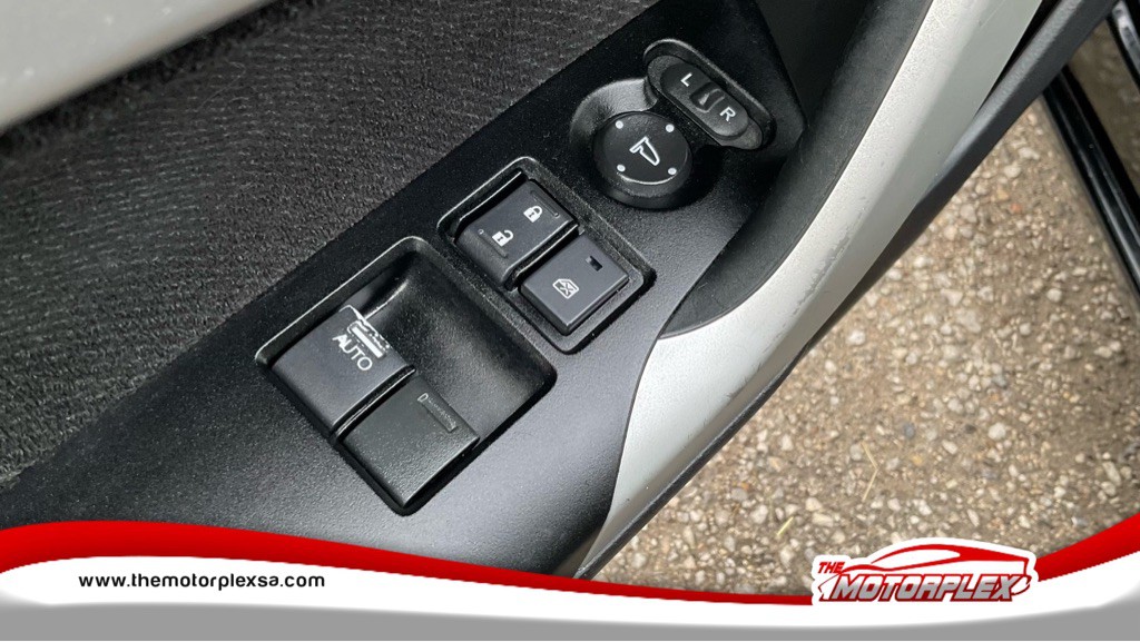 2013 Honda Accord Image 11