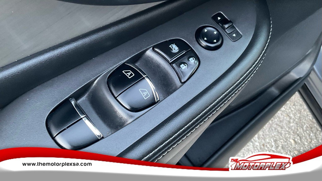 2018 Nissan Murano Image 12