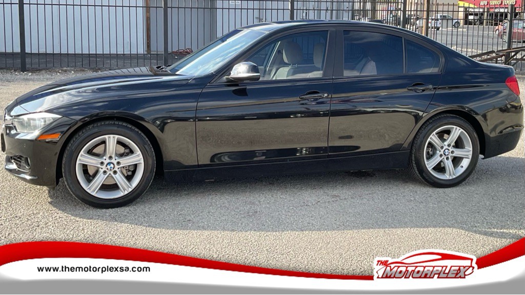 2015 BMW 3 Series Image 3